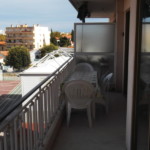 Seconde terrasse Appartement Antibes location vacances, plage, location, appartement, antibes, mer, vacances, location particulier, location saisonnière, hmholidays, abritel, location cannes, location cote d'azur, booking, hiring, tripadvisor, locasun, Holiday rentals French riviera, Ferienhaus Französische Riviera, Frankreich. Provence, vacances, relaxation, tranquillité, saint tropez, charm paradise, activities, grass, golf, beach, rent, vacances antibes, hiring saison