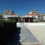 La piscine appartement, location Juan les pins, location vacances, appartement vacances Juan les pins, juan flore, airbnb, abritel, booking.com, locasun, riviera, cote d azur, alpes maritimes, vacances