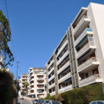 Vue de la rue appartement, location antibes, location vacances appartement antibes, vacances antibes, centre ville, airbnb, abritel, booking.com, locasun